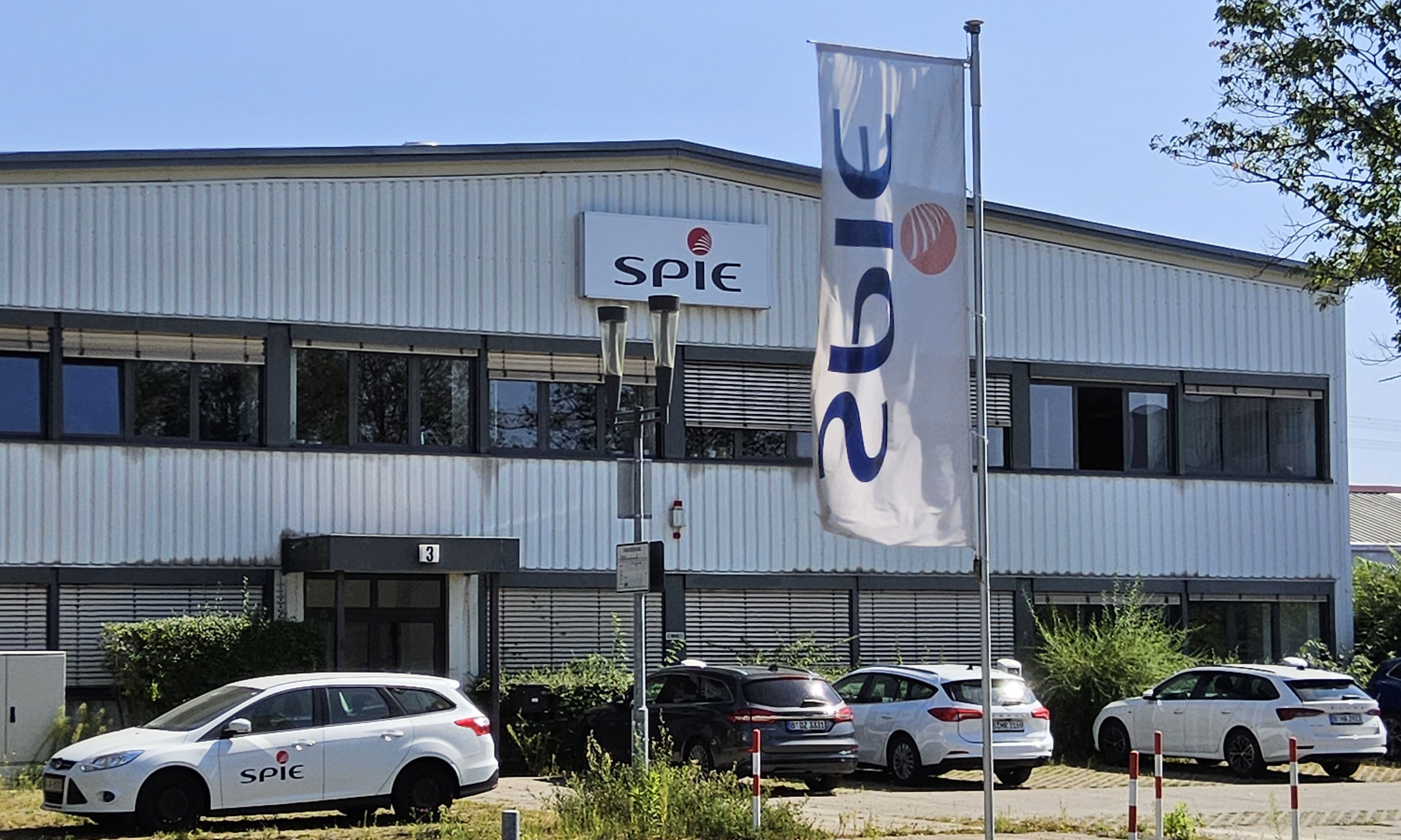 branch image