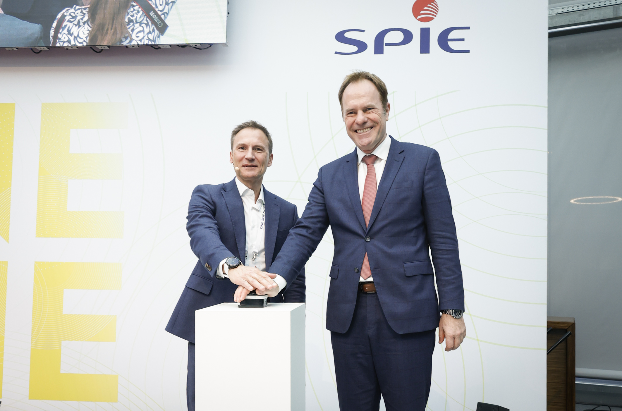Eröffnung ONE SPIE Messe